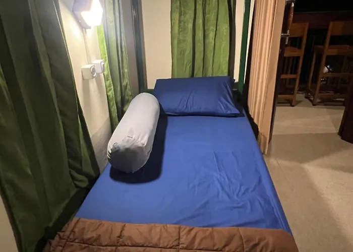 Hostel Era